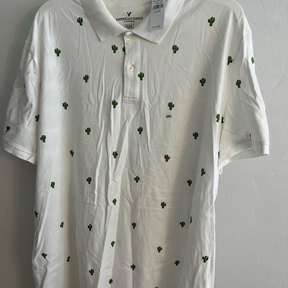 American Eagle Outfitters Core Flex Polo  - XXL. New w. Tags. Cactus pattern.